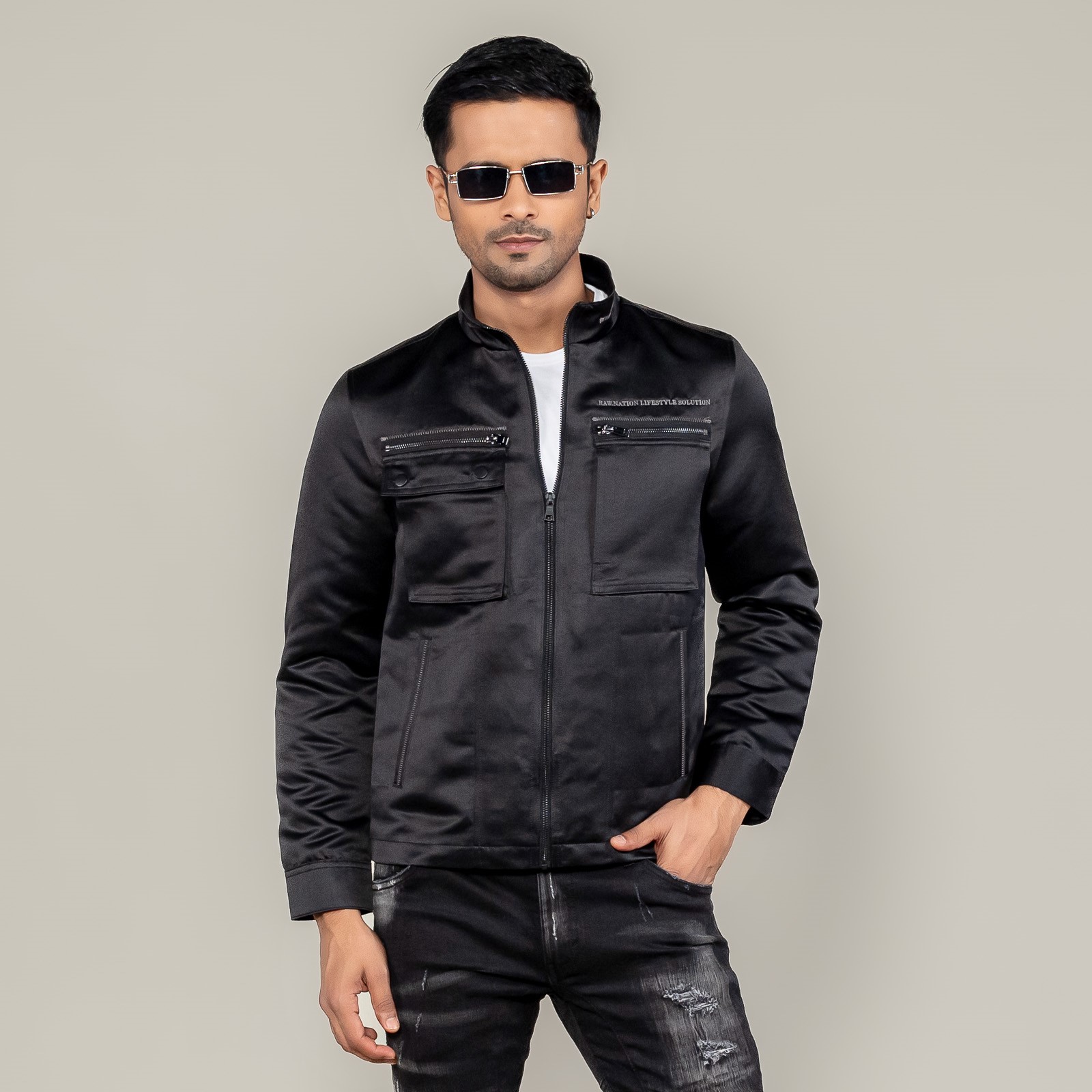 RN-FOY-AW23-JKT604