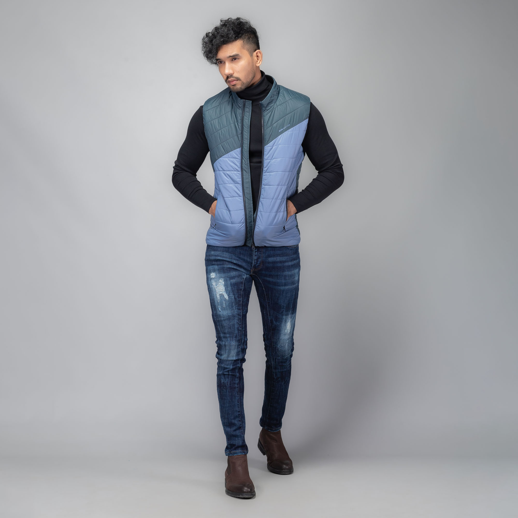 RN-MEH-AW23-JKT284