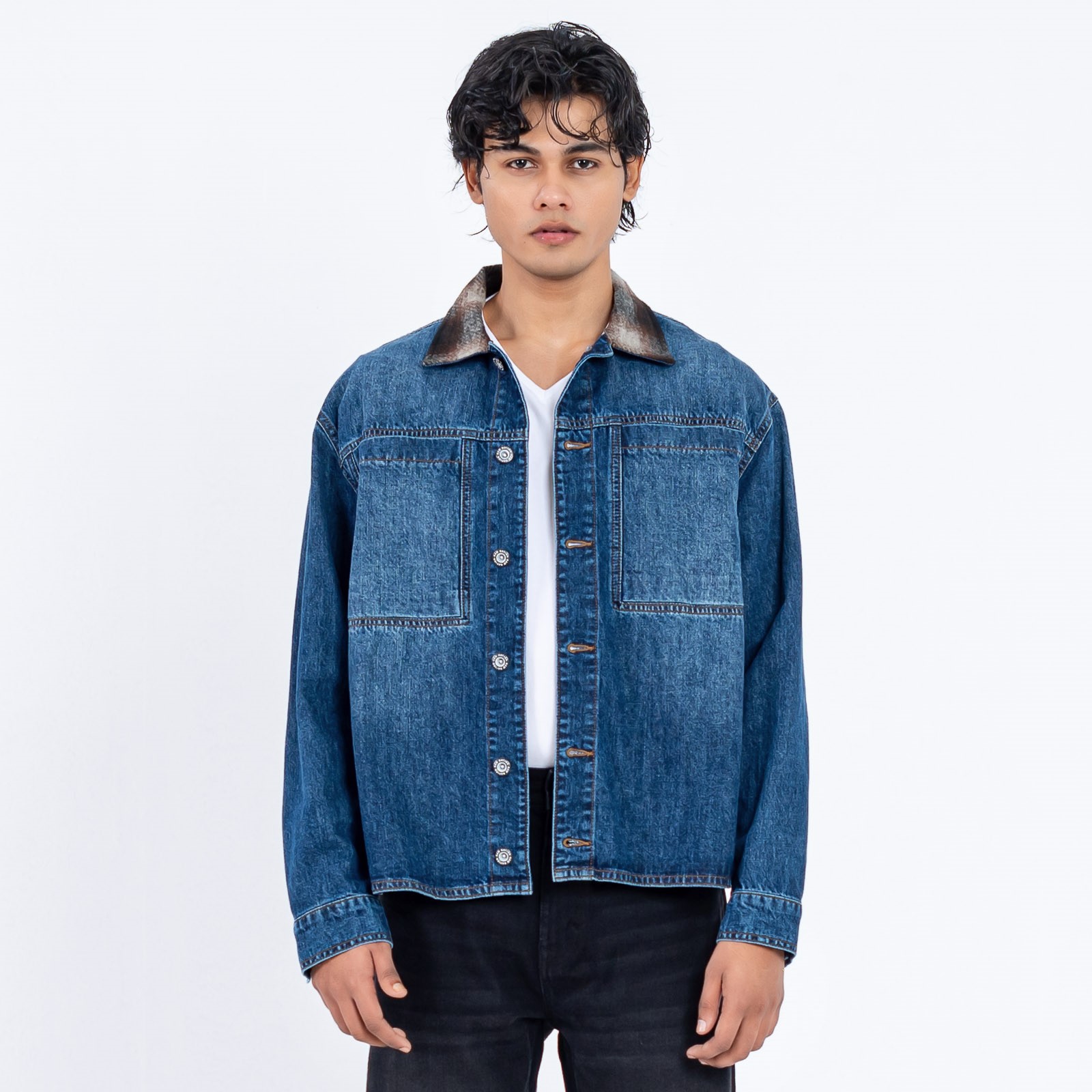 RN-MEH-AW24-JKT1159