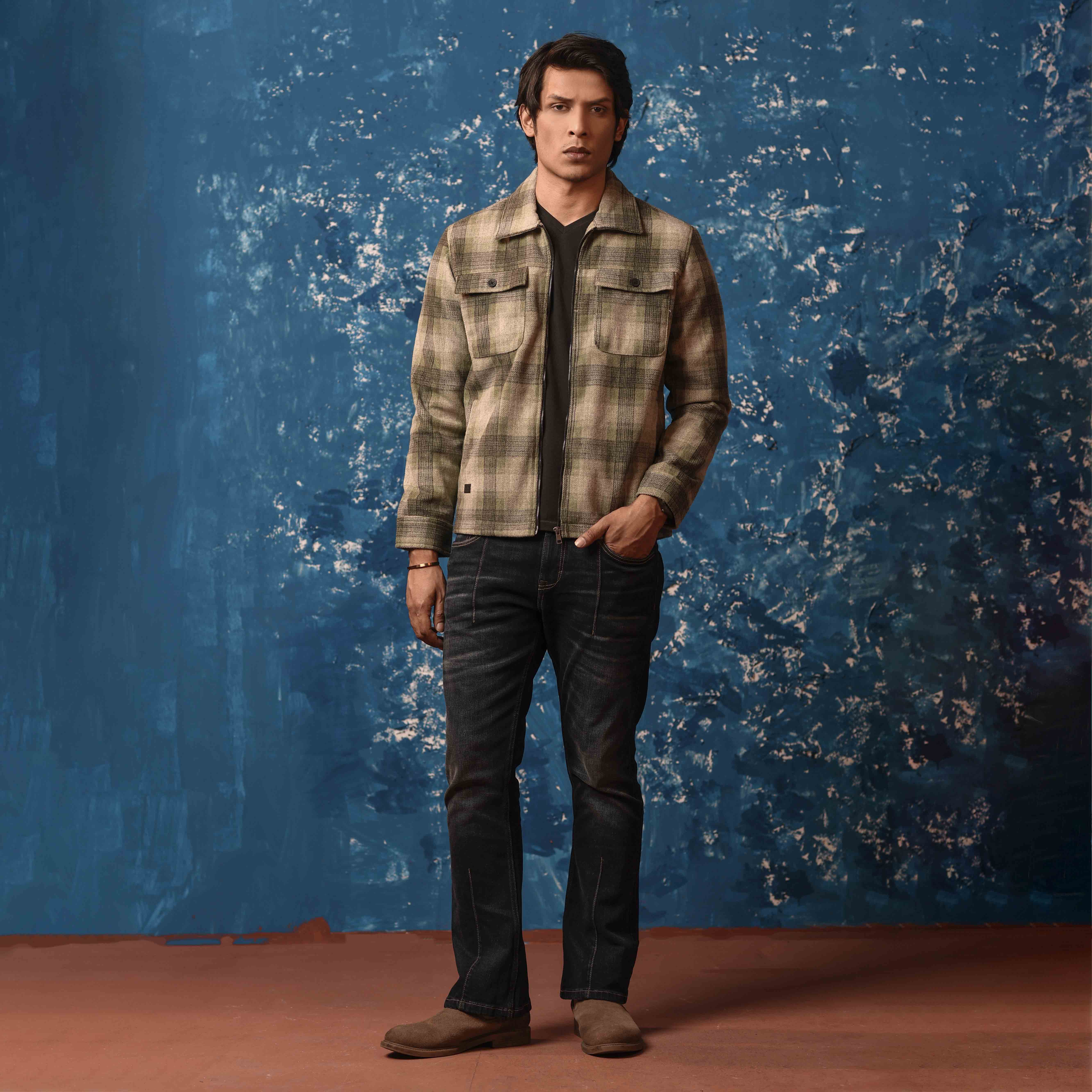 RN-MEH-AW25-JKT1653